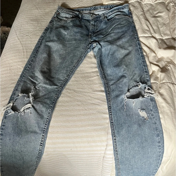 Levi’s Mens Skinny Light Wash Ripped Jeans - Picture 6 of 11